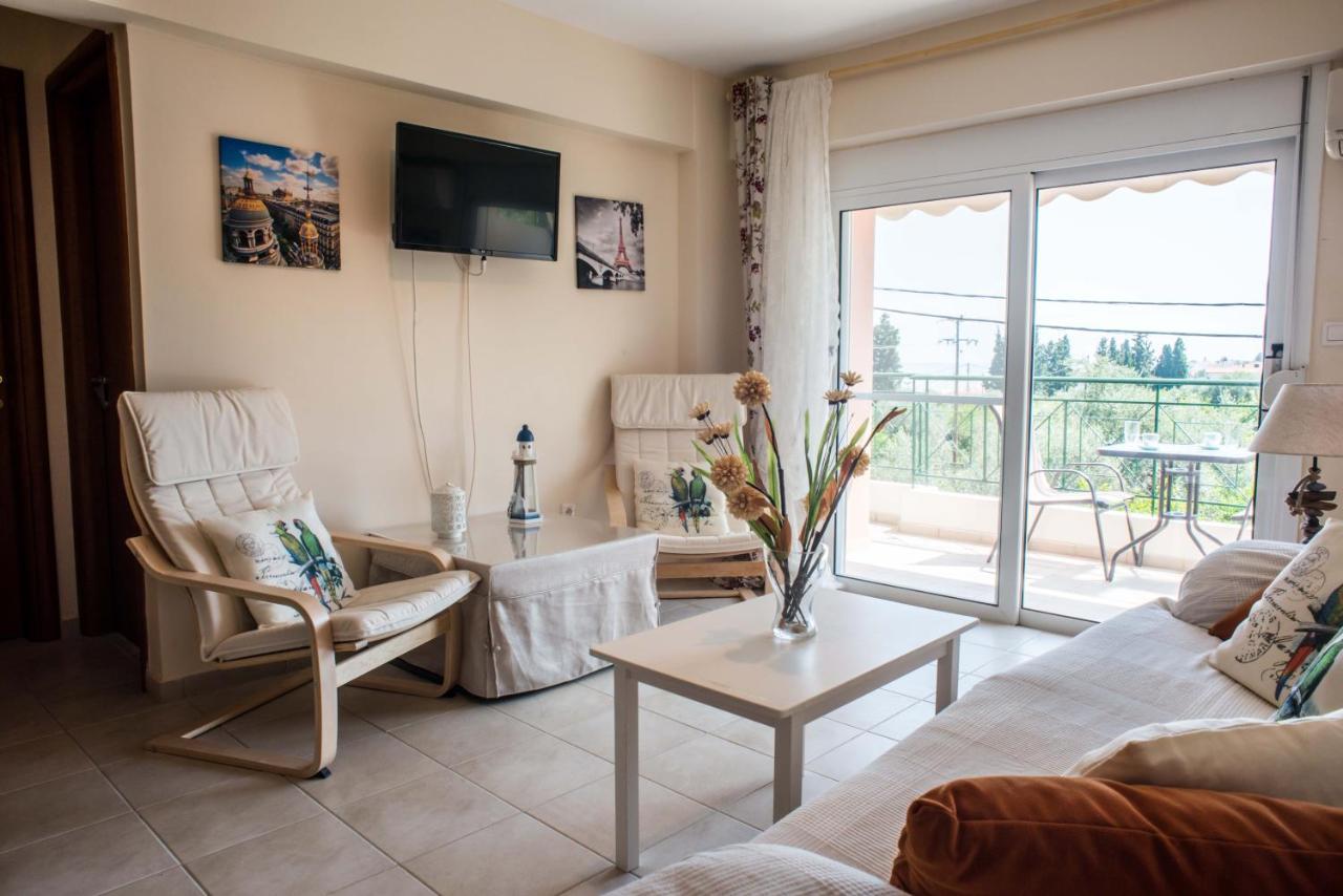 Apartment Lovely Next To The Sea Lygia Korinthias *